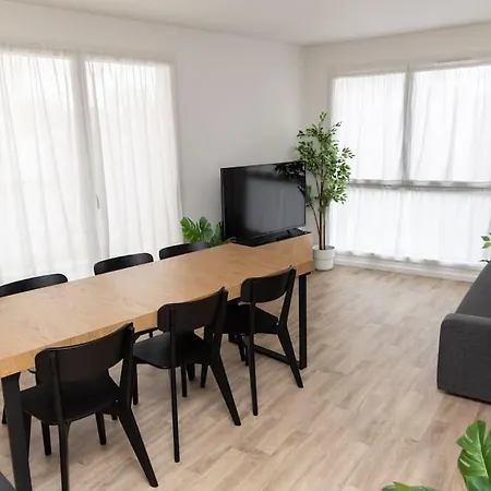 Large New - Apartmán Sevran